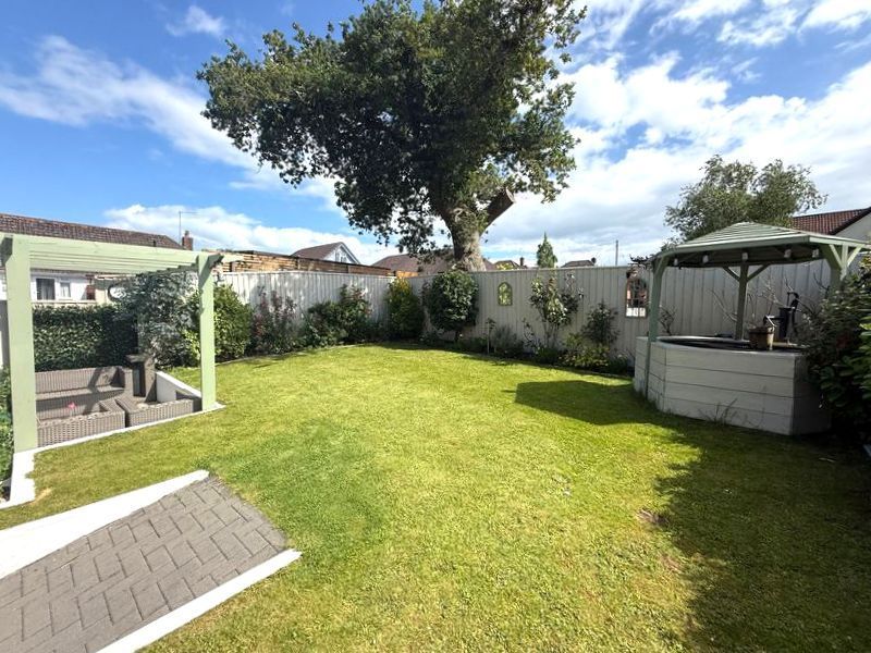 Property photo 3 of 20