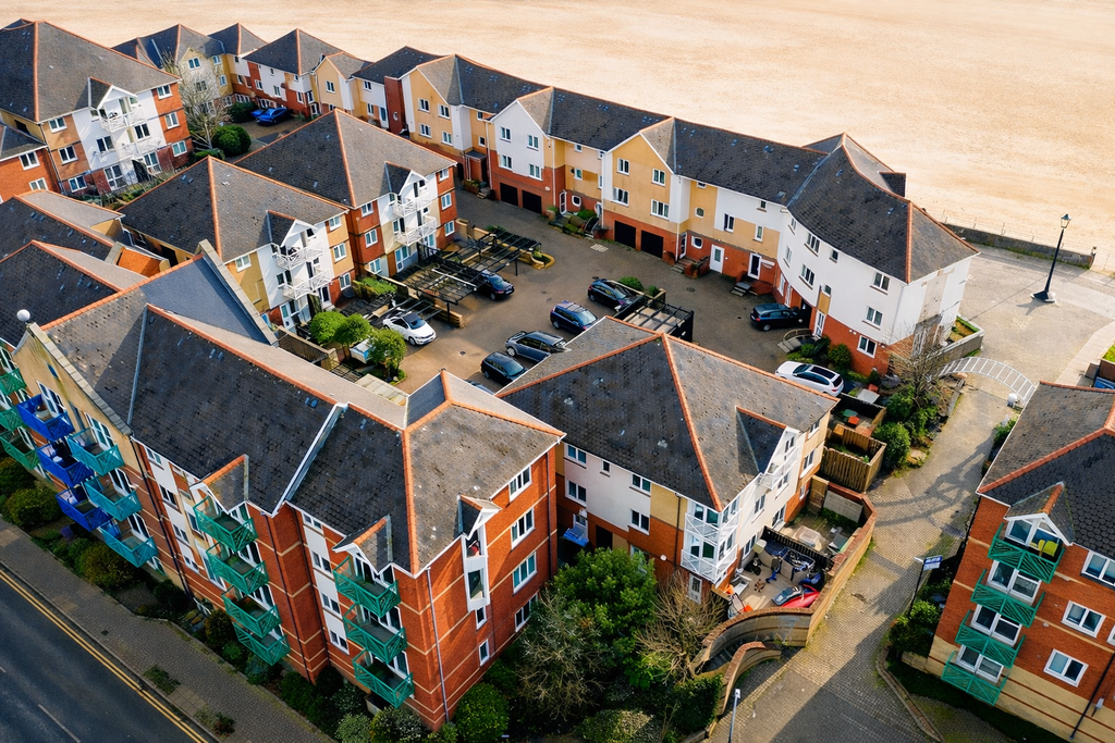 Property photo 1 of 26