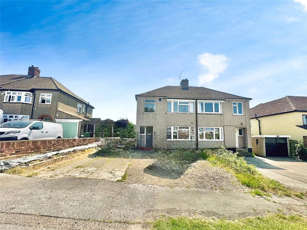 Property photo 3 of 15 #Youmoveswanley
