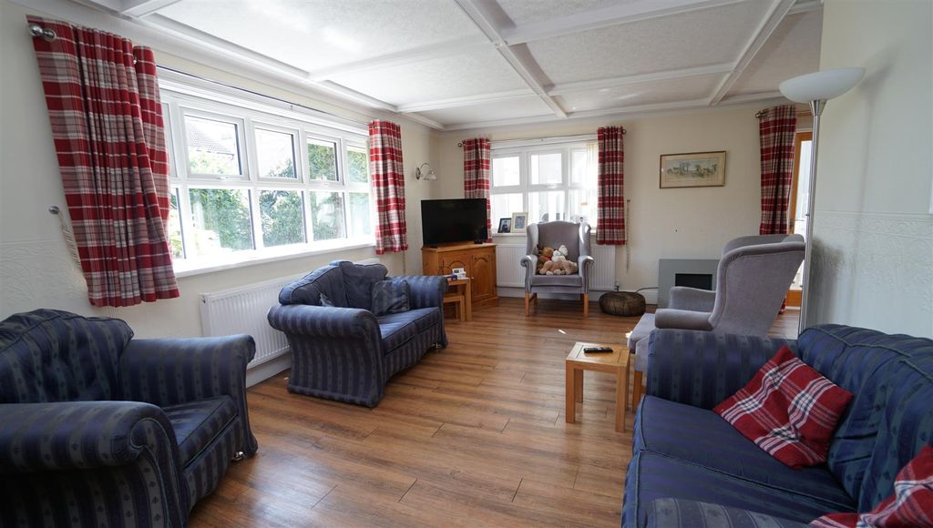 Property photo 2 of 26 Dsc01470.Jpg