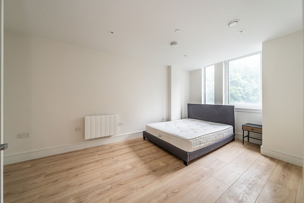 Property photo 2 of 8 2-Capella-Court-11