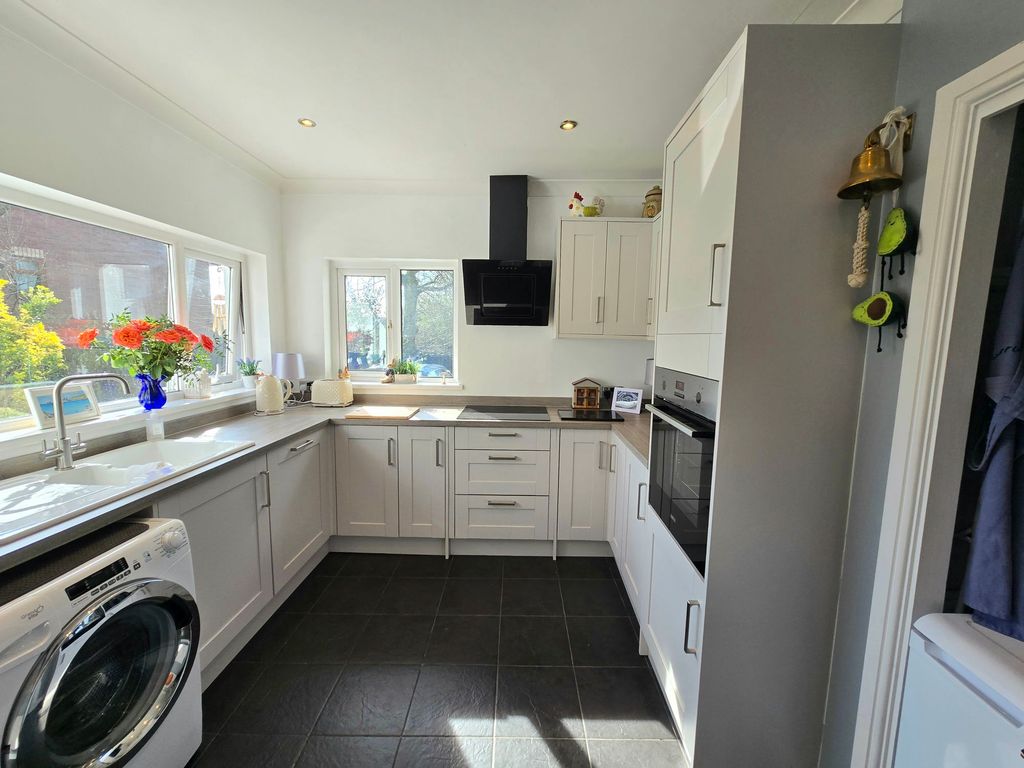 Additional image 6 of 3 bed semi-detached bungalow for saleBrynheulog, Brynmenyn CF32