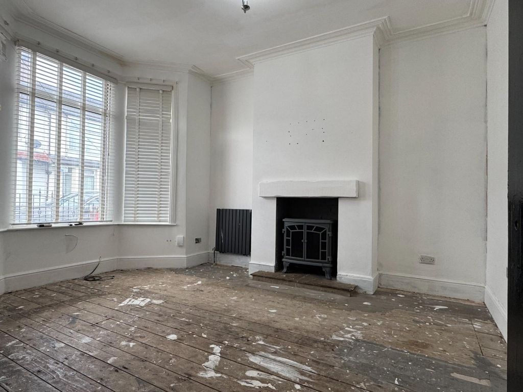 Property photo 2 of 13 Img_0780.Jpg
