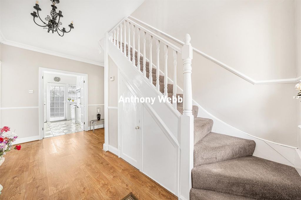 Additional image 4 of 7 bed detached house for saleChalkwell Park Avenue, Enfield EN1