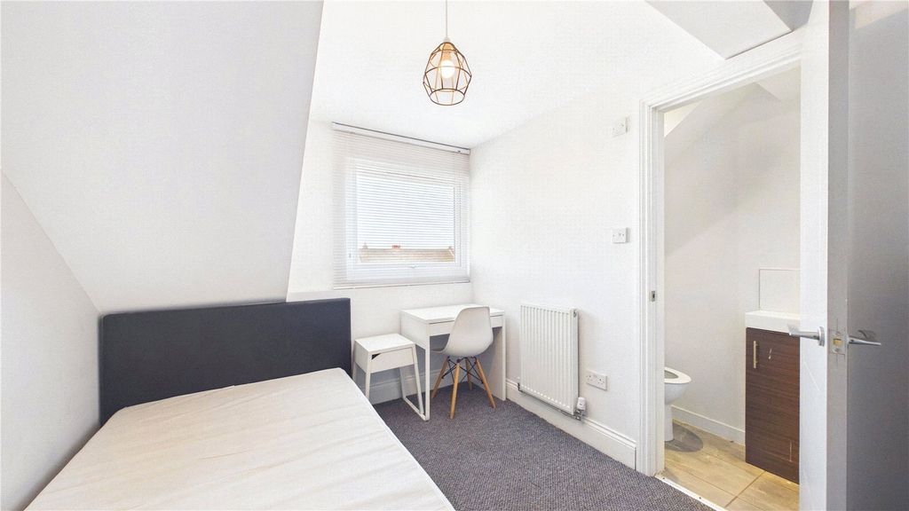 Property photo 1 of 12 Picture No. 03