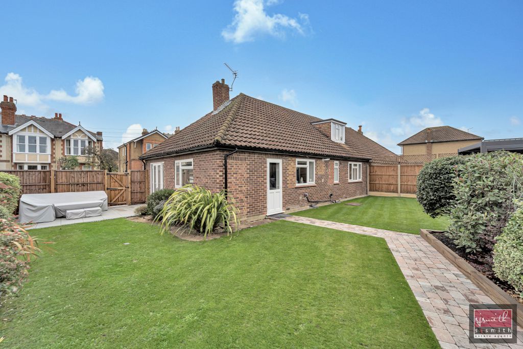 Property photo 1 of 16 Dsc09703