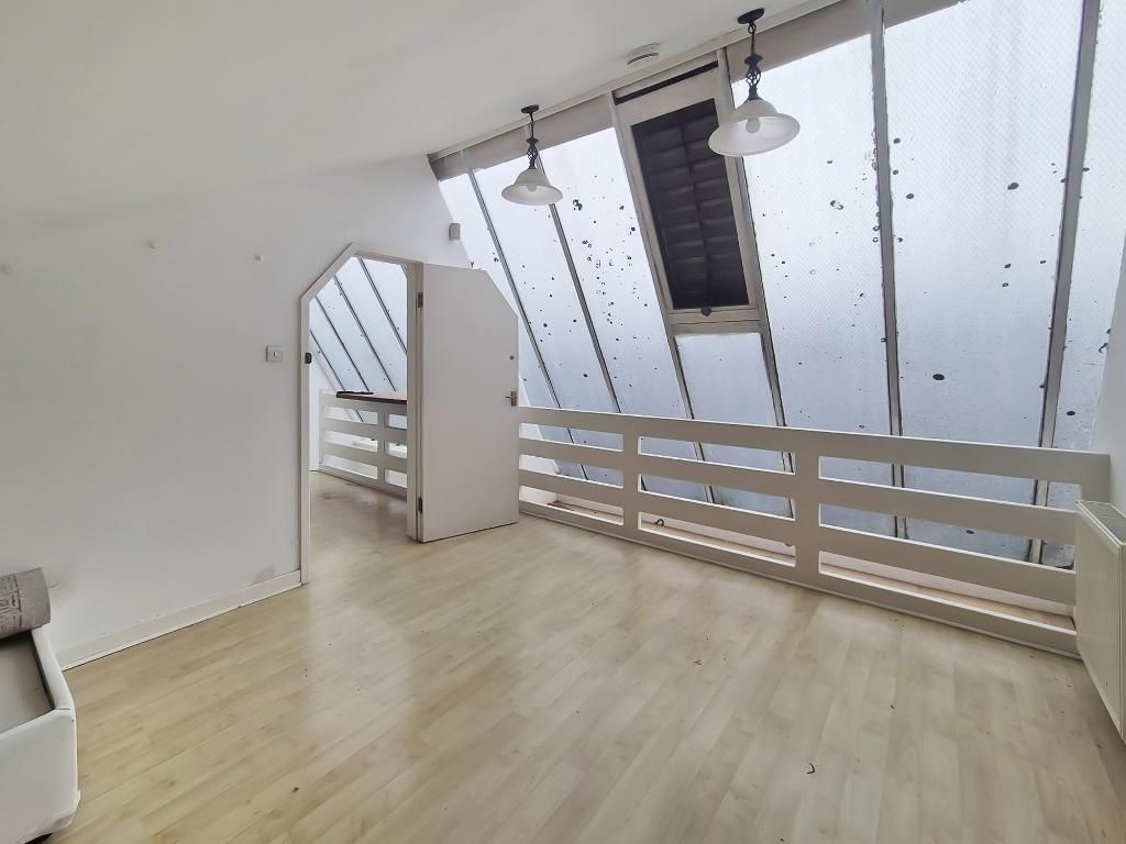 Property photo 3 of 6 Photo 3