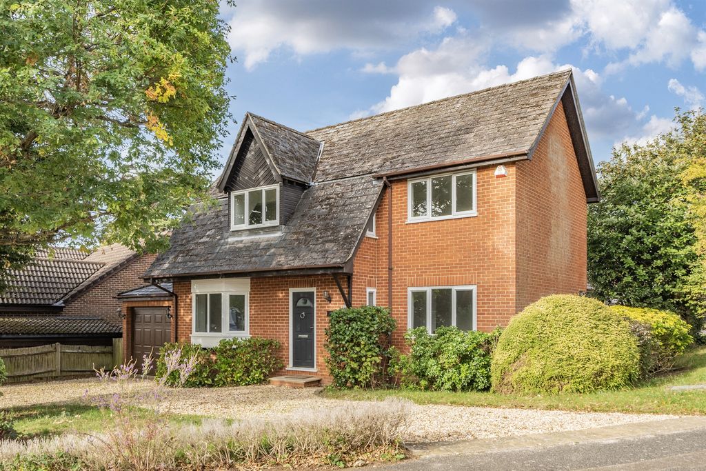 Property photo 1 of 11 Image