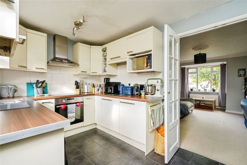 Property photo 3 of 15 Picture No. 14