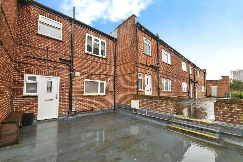 Property photo 1 of 11 Picture No. 03