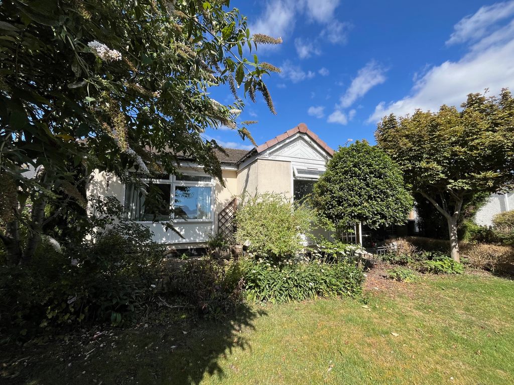 Property photo 1 of 16 Img_2425