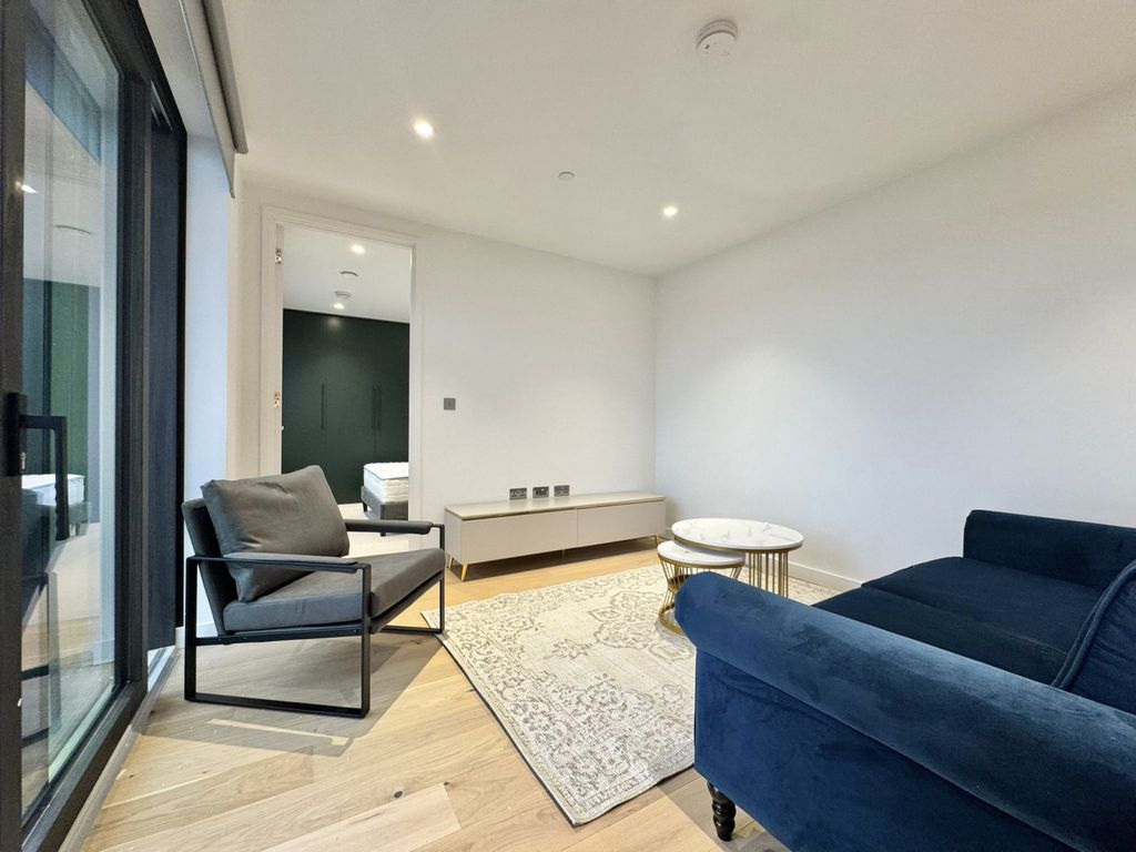 Property photo 2 of 14 Gallery