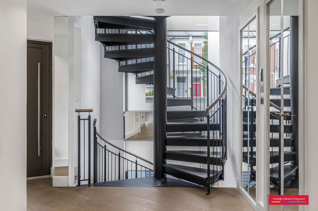 Property photo 3 of 15 Picture No. 53