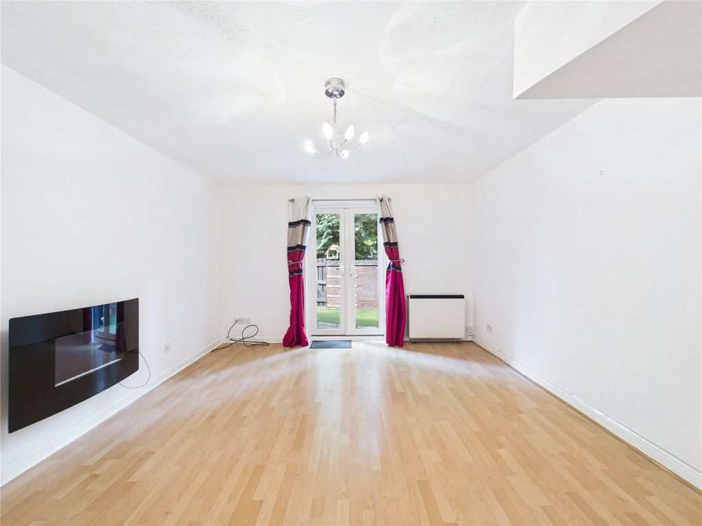 Property photo 3 of 17 Picture No. 36