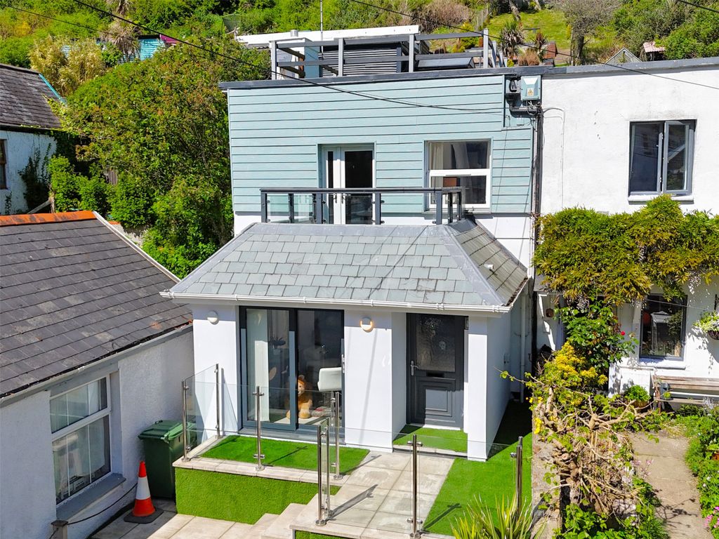 Property photo 1 of 17 Picture No. 01