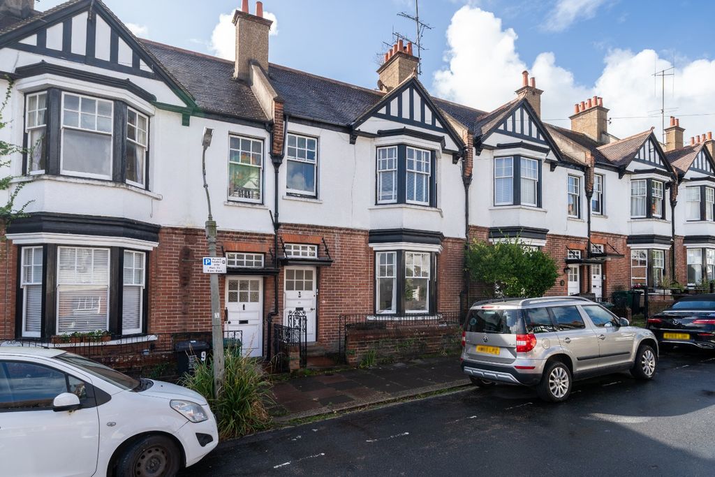 Property photo 1 of 15 4518320