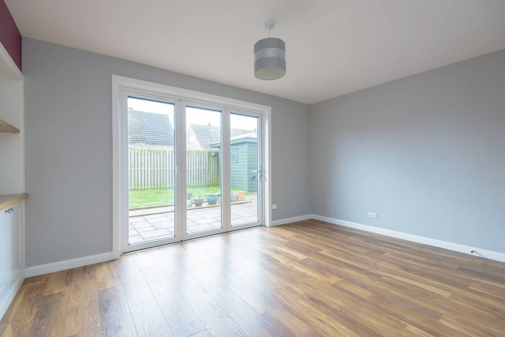 Property photo 3 of 27 Property Image 3