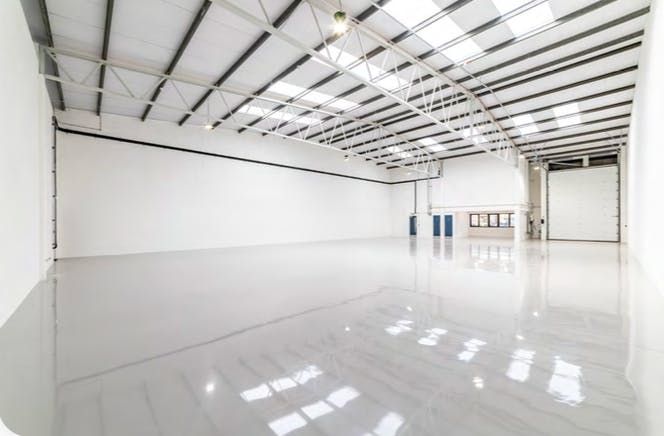 Property photo 2 of 4 Unit 5, Abbey Road Industrial Estate - Internal