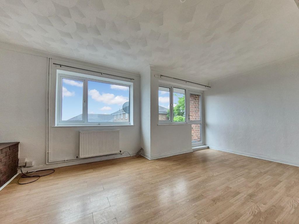 Property photo 3 of 8 20250524_090344_Resized.Jpg