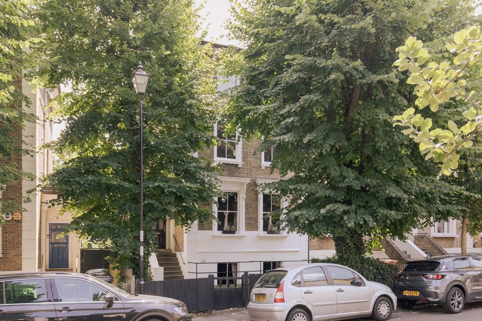 Property photo 1 of 27
