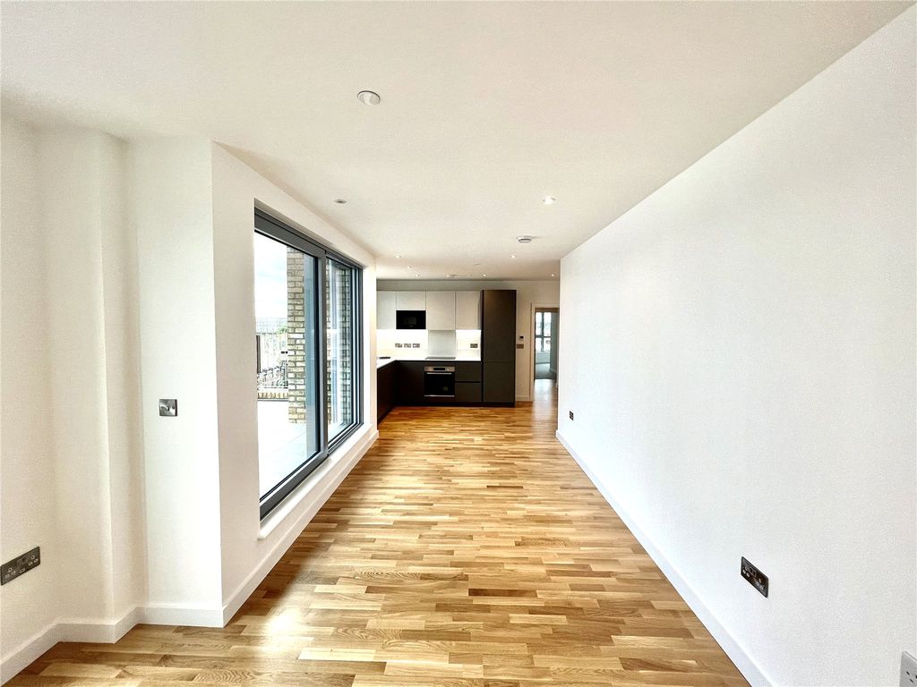 Property photo 3 of 9 Picture No. 04