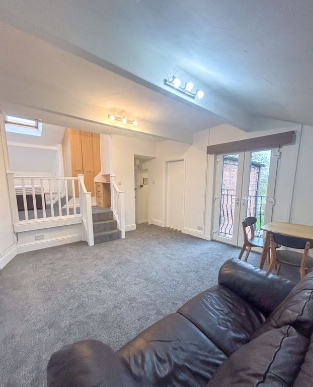 Property photo 2 of 14 Photo 1