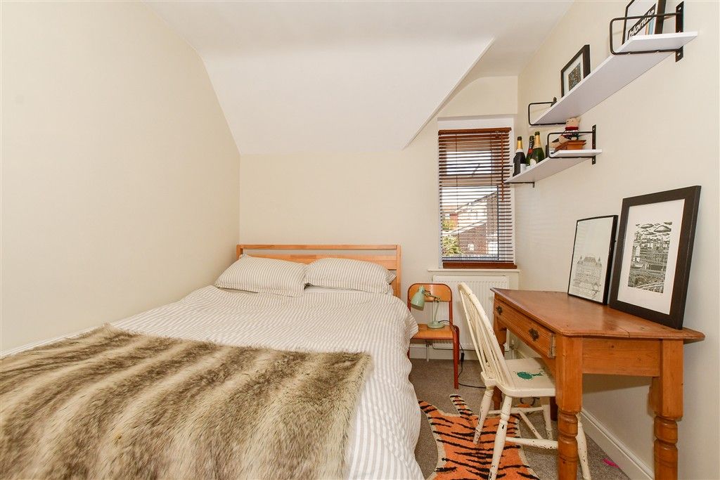 Additional image 7 of 3 bed semi-detached house for saleStation Road, Petworth, West Sussex GU28