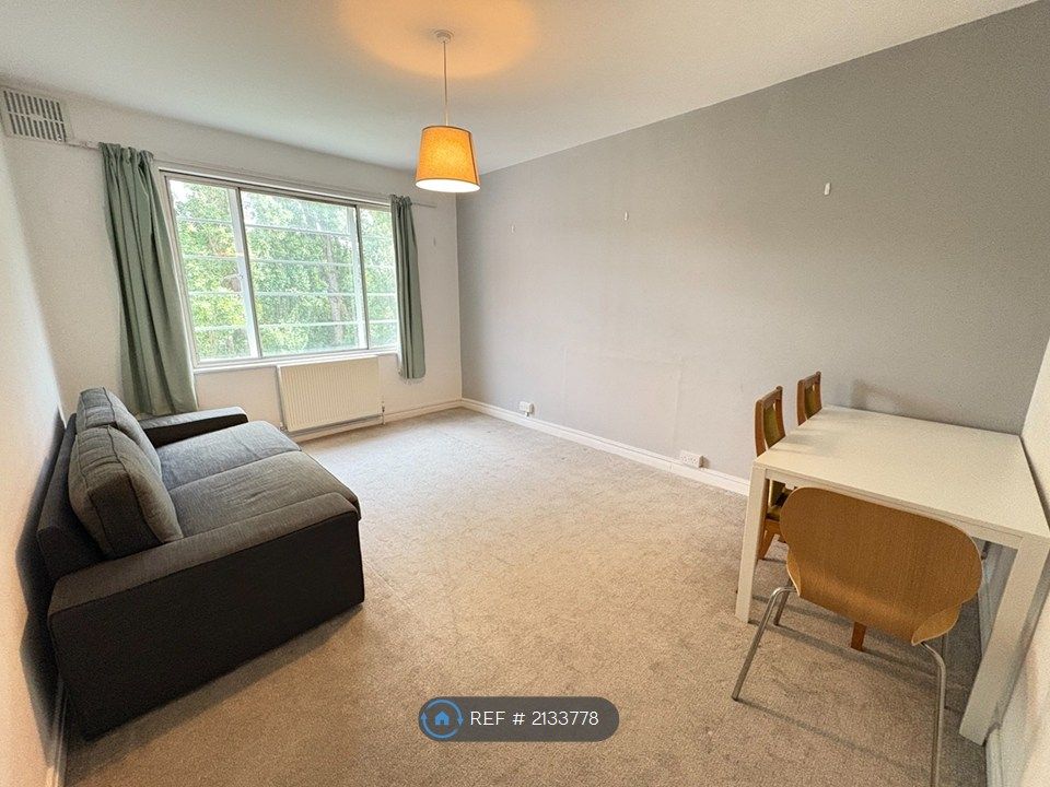 Property photo 2 of 8 Reception Room