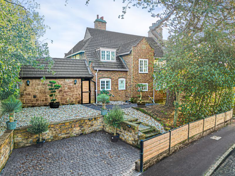 Property photo 1 of 57 Photo 58