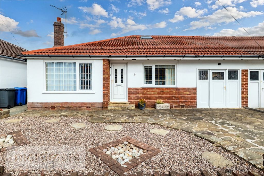 Property photo 1 of 25 Front External