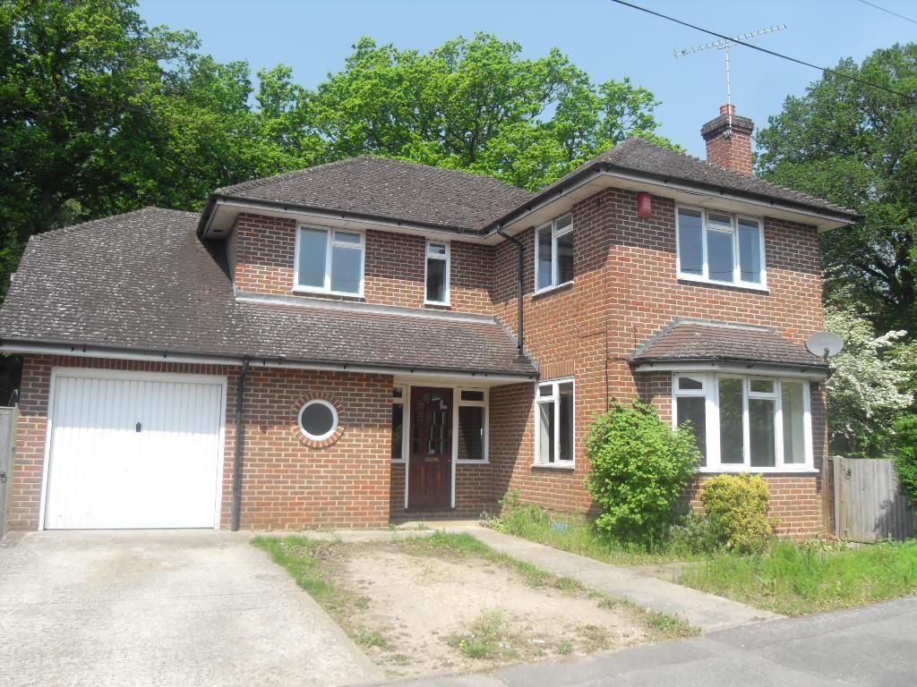 Property photo 1 of 11