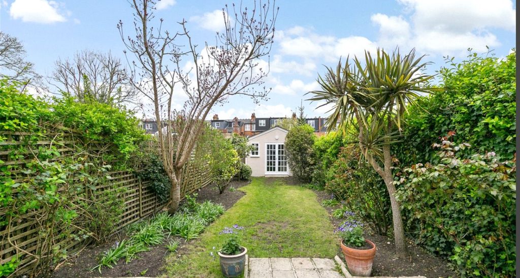 Property photo 3 of 15 Picture No. 28
