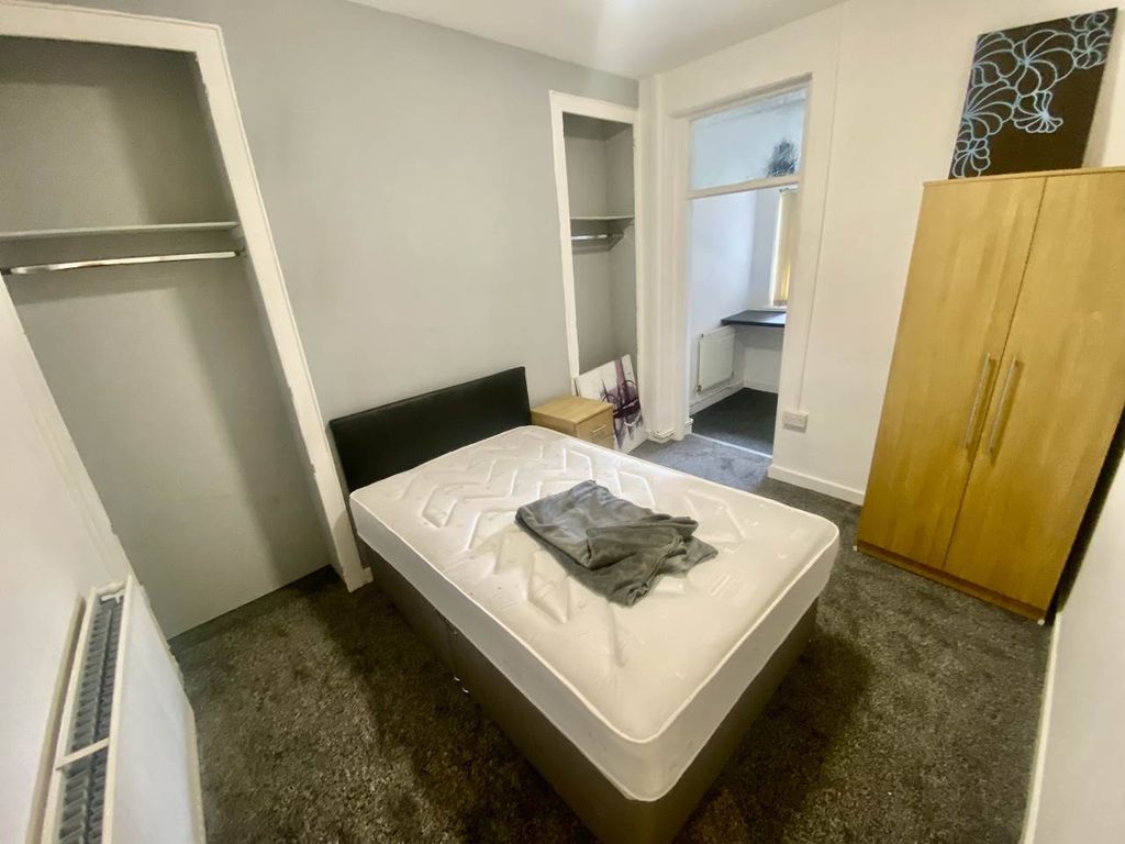 Property photo 3 of 8 Img_4274