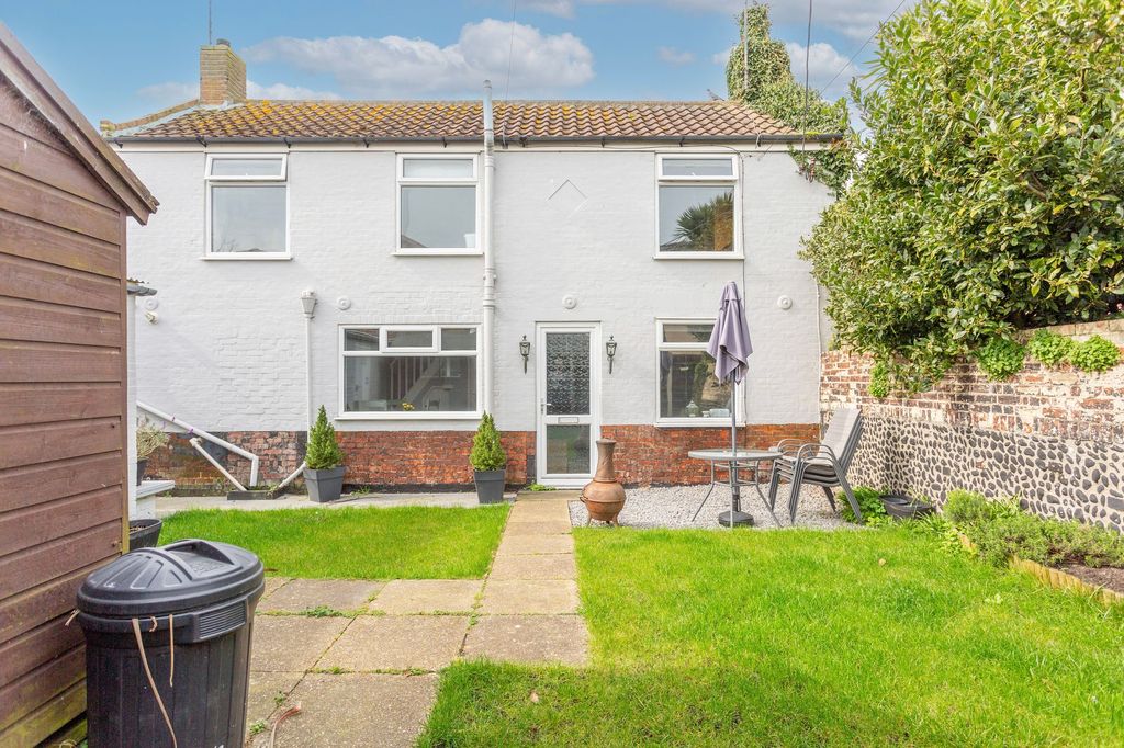Property photo 1 of 20