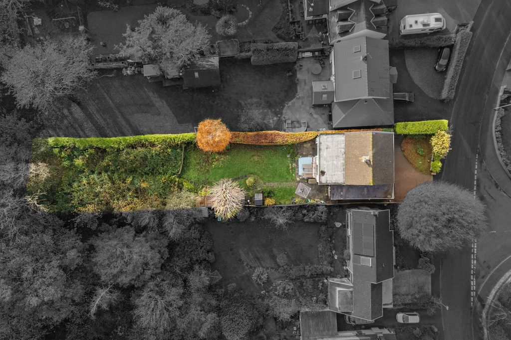 Property photo 3 of 33