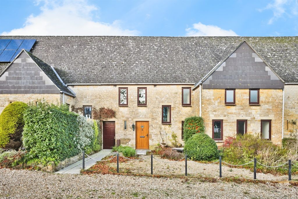 Property photo 1 of 17