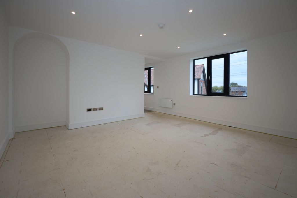 Property photo 2 of 7 Living Room