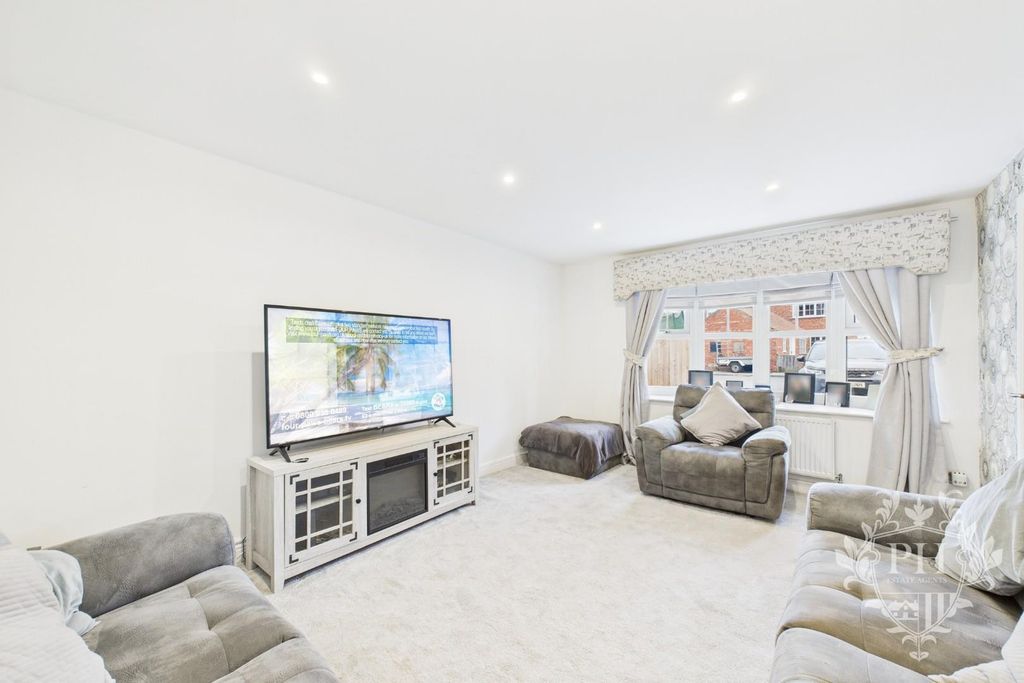 Property photo 2 of 20 Cam02002G0-Pr0245-Still009.Jpg