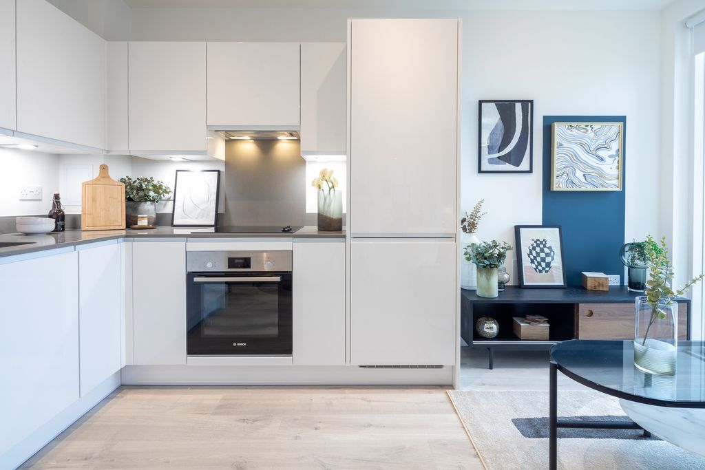 Property photo 1 of 7 Meridian One Internals