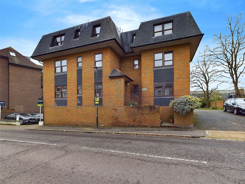 Property photo 1 of 7 Picture No. 09