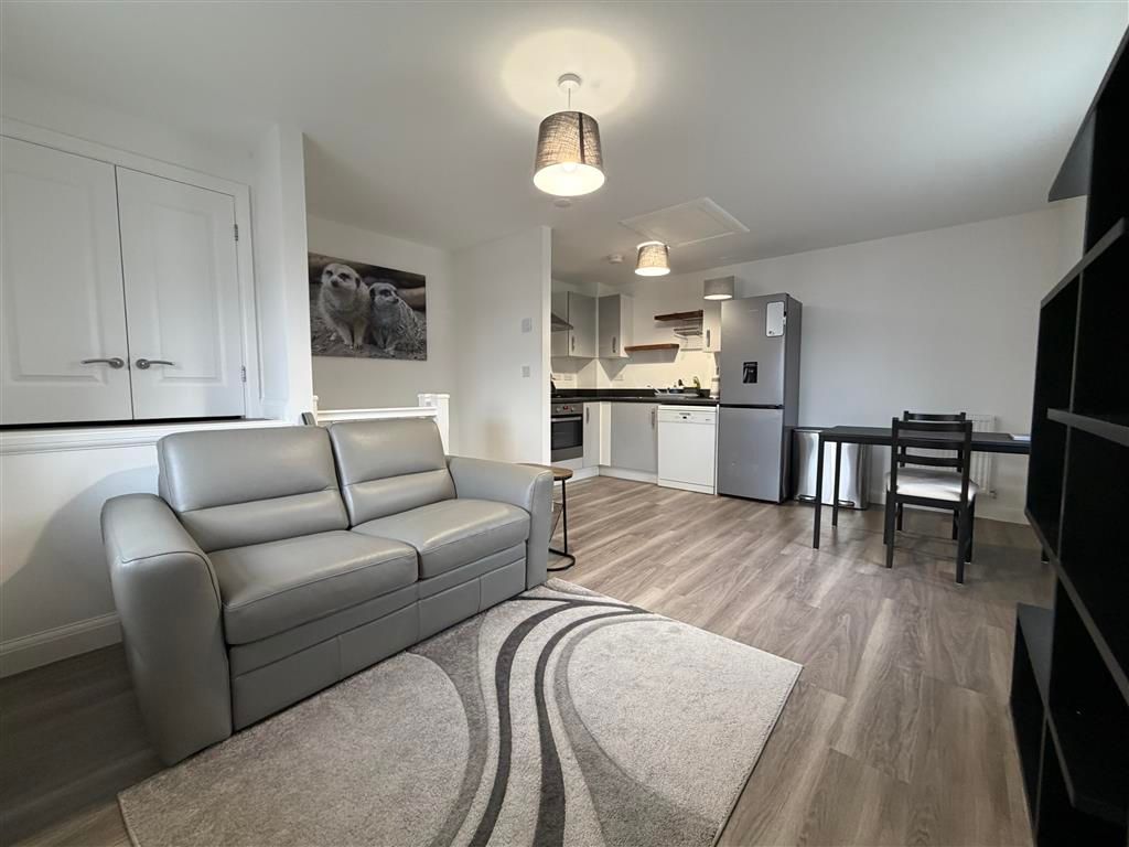 Property photo 1 of 8 Image