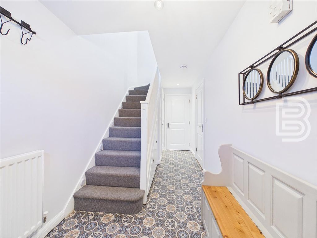 Property photo 3 of 16 Entrance.Jpg