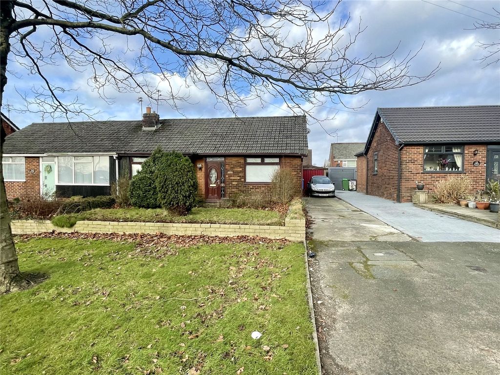 Property photo 1 of 12 Front External