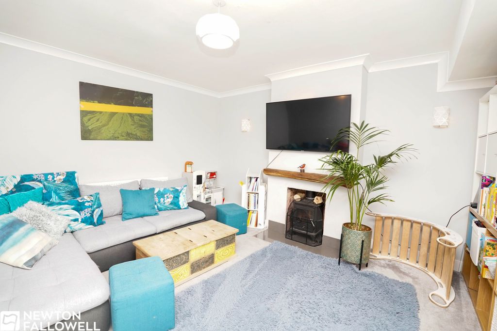 Property photo 2 of 15