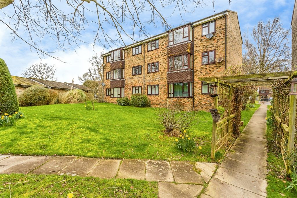 Property photo 1 of 13