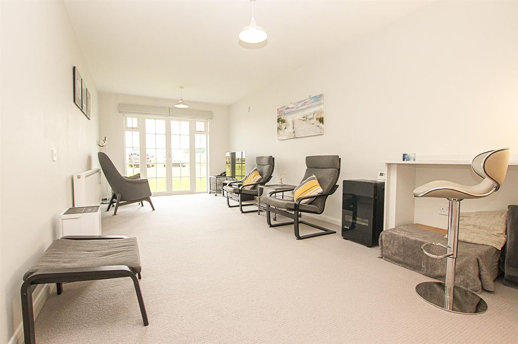 Property photo 2 of 10 Img_6865.Jpg