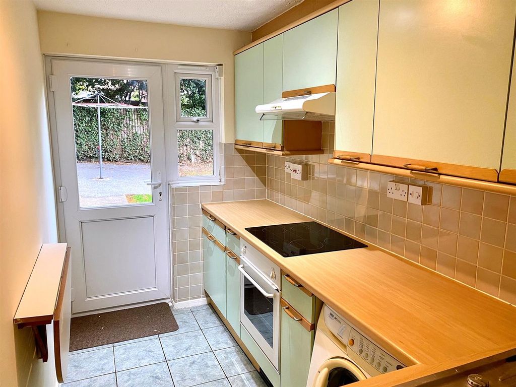 Property photo 3 of 9