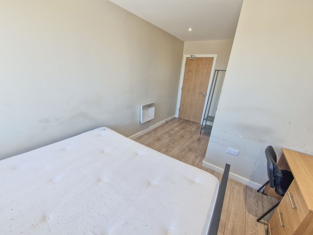 Property photo 2 of 6 20250619_105111