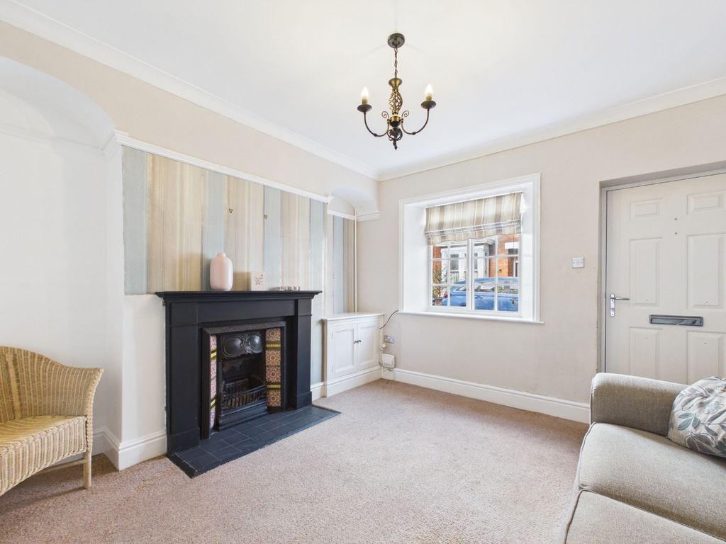 Property photo 3 of 14 4706018