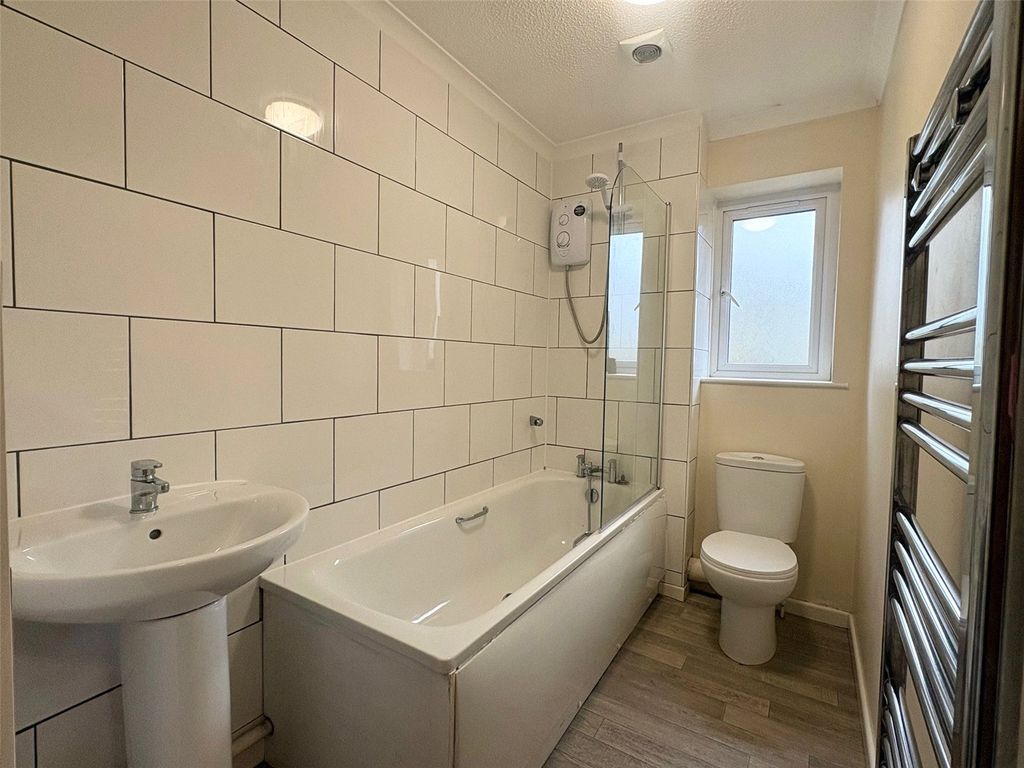 Property photo 3 of 7 Picture No. 02